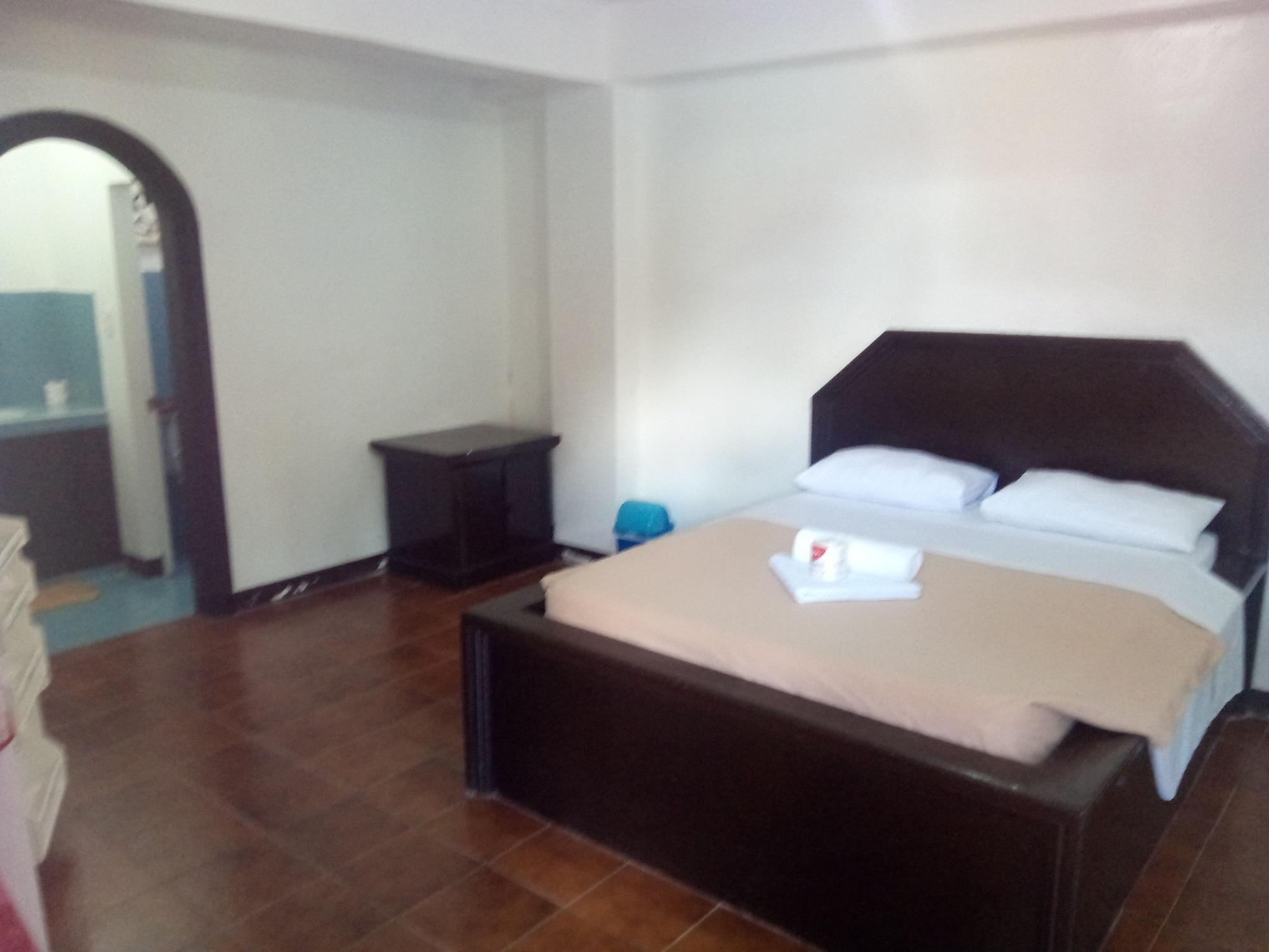 Seashore Beach Resort Puerto Galera Dış mekan fotoğraf