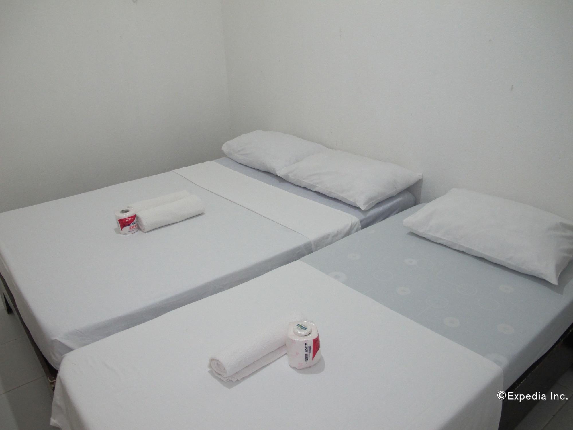 Seashore Beach Resort Puerto Galera Dış mekan fotoğraf
