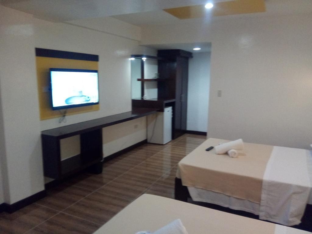 Seashore Beach Resort Puerto Galera Dış mekan fotoğraf
