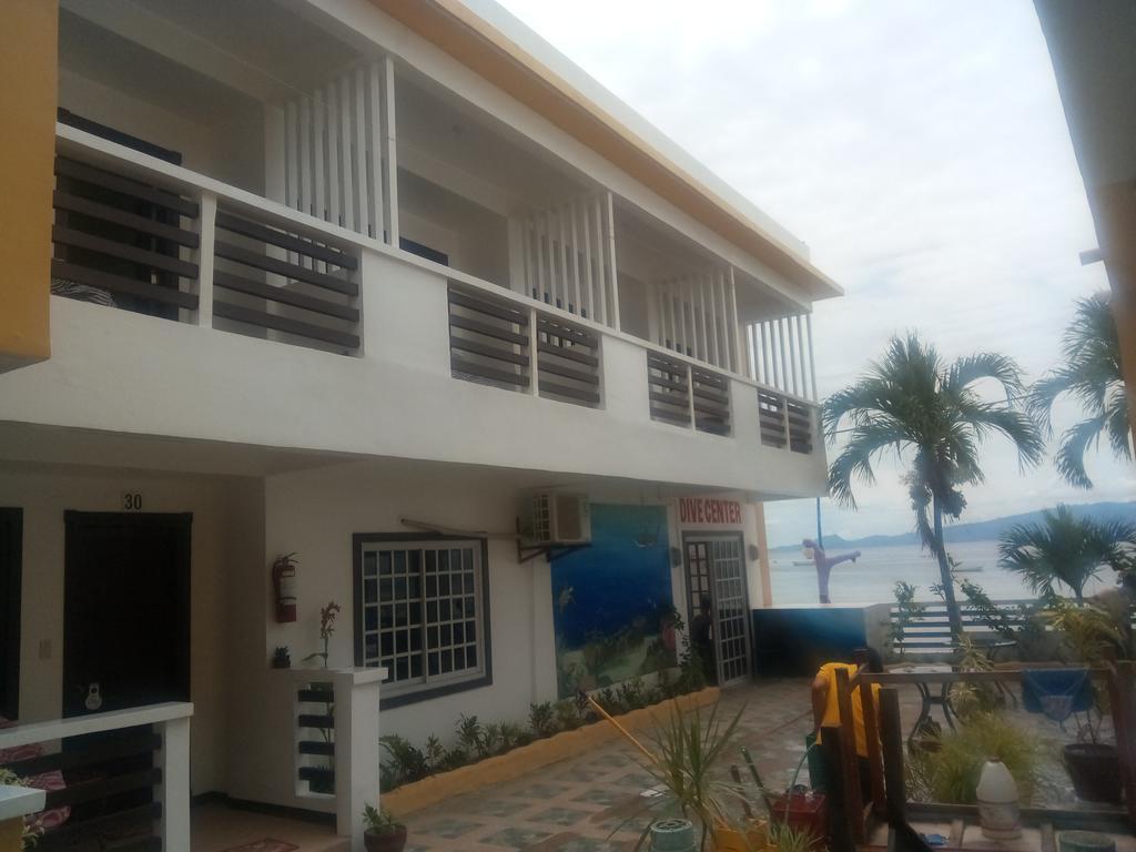 Seashore Beach Resort Puerto Galera Dış mekan fotoğraf