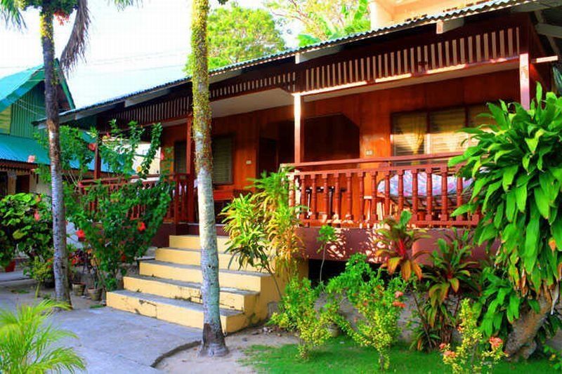 Seashore Beach Resort Puerto Galera Dış mekan fotoğraf