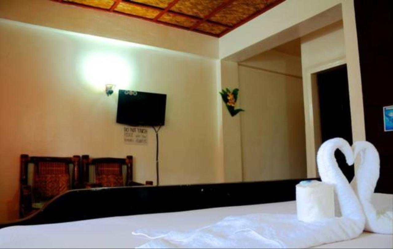 Seashore Beach Resort Puerto Galera Dış mekan fotoğraf